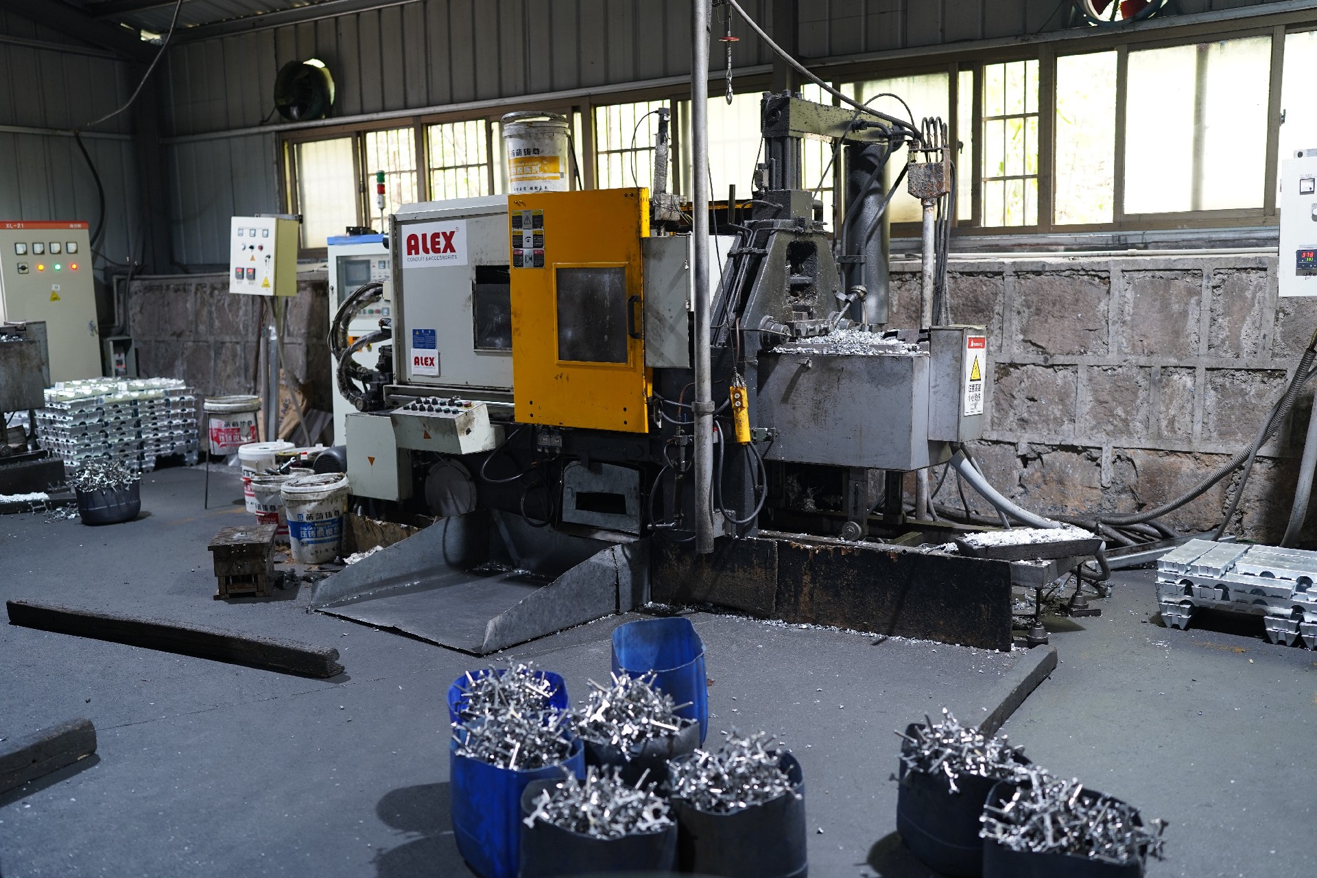 ALEX zinc die cast.jpg