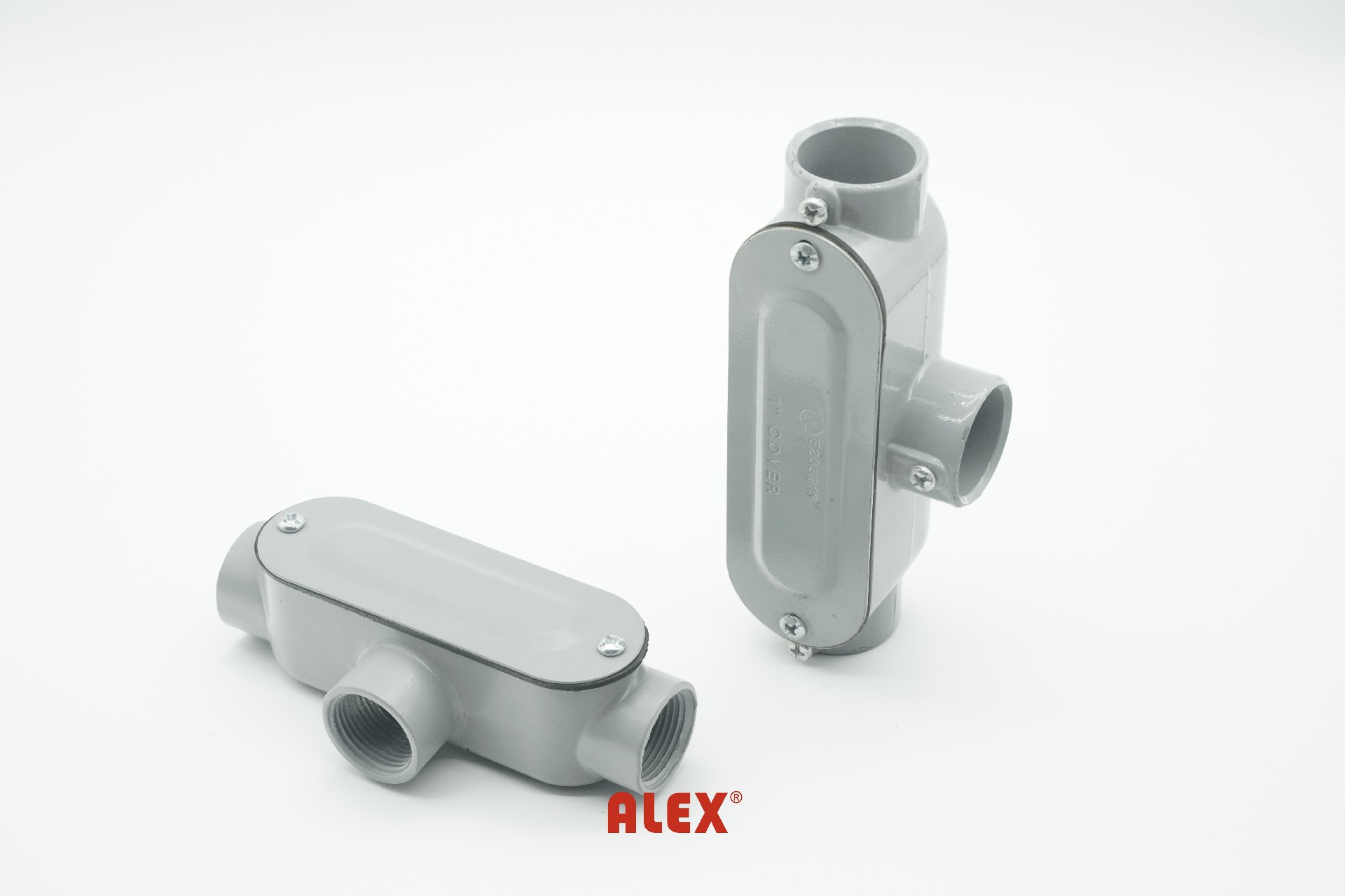 condulet aluminio -threaded type.JPG